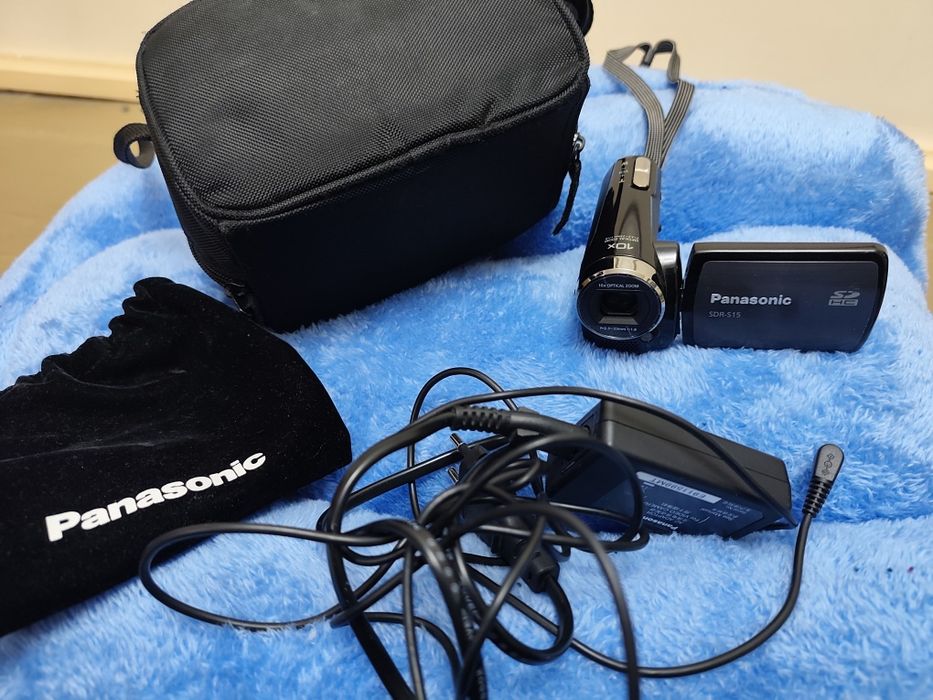 Видео камера PANASONIC