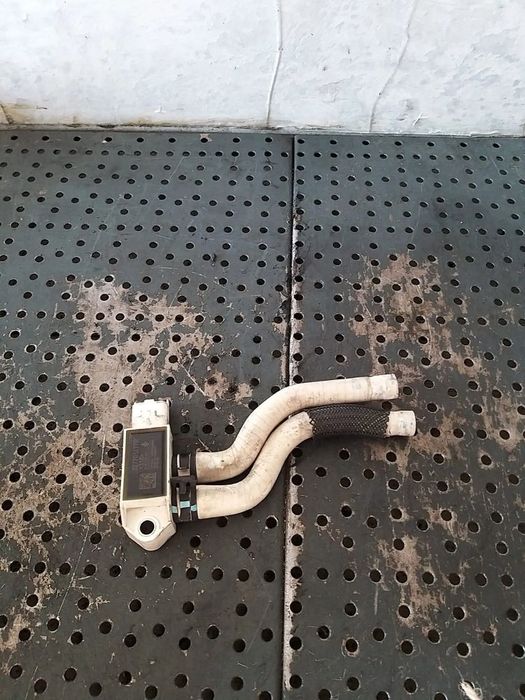 Senzor presiune gaze 1.6 dci nissan qashqai 2 j11 227701177r 81mpp0602
