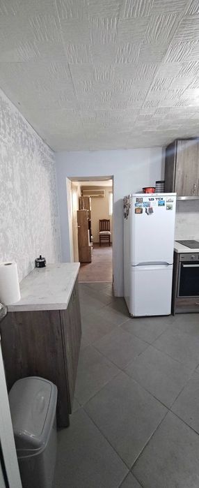 Продавам 2 етажа от къща Асеновград.