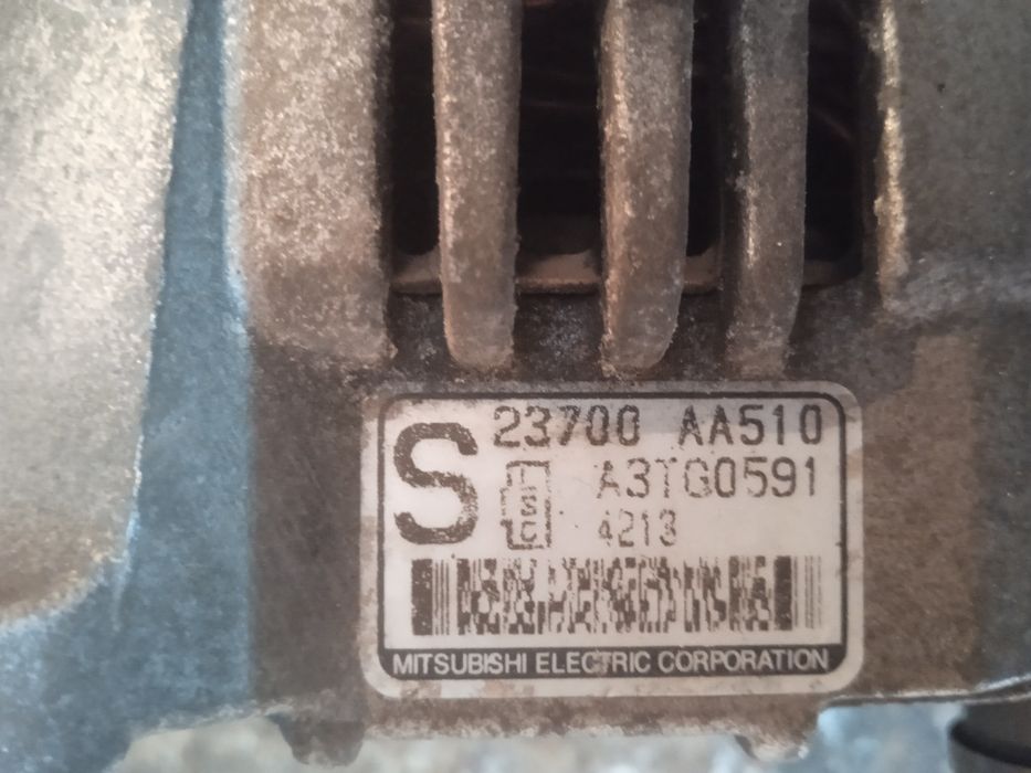 Генераторы на субару  3х контактный