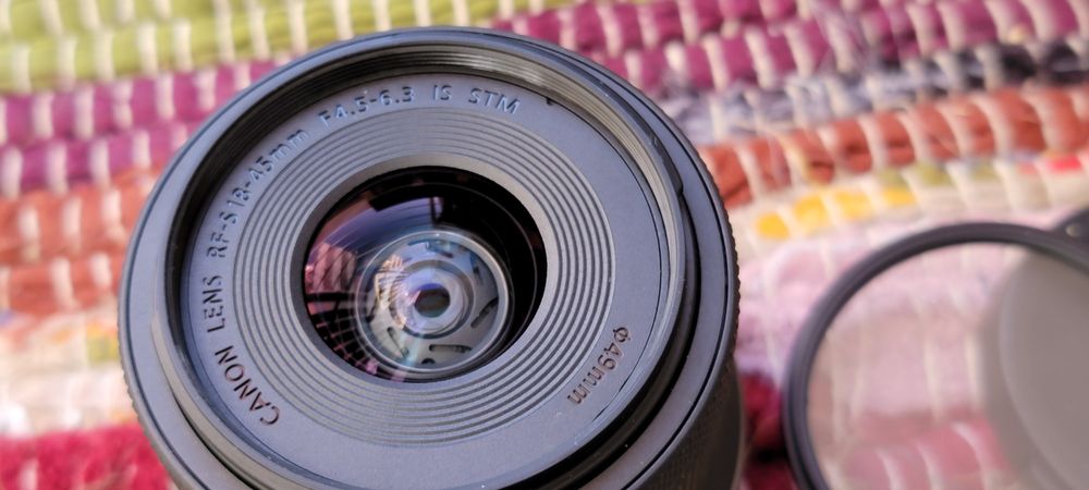 Обектив Canon RF-S 18-45 f/4.5-6.3 IS STM