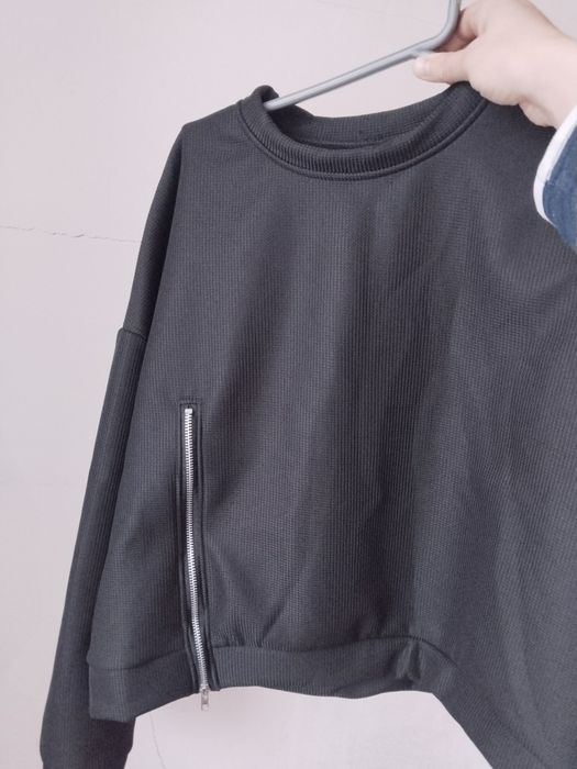 Продам спортивный костюм