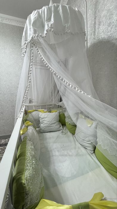 Chaqaloqlar uchun krovat