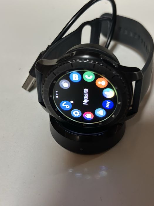 samsung watch S3 Sotladi idyal sostyanda