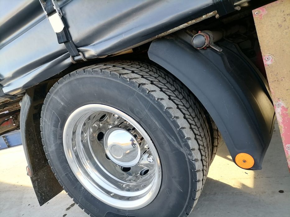 Продам грузовик ман