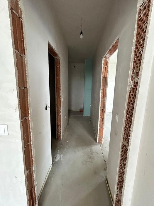 Продава се Двустаен апартамент в Бургас, Изгрев - 67 кв.м за 1747 €/кв.м - Снимка #5