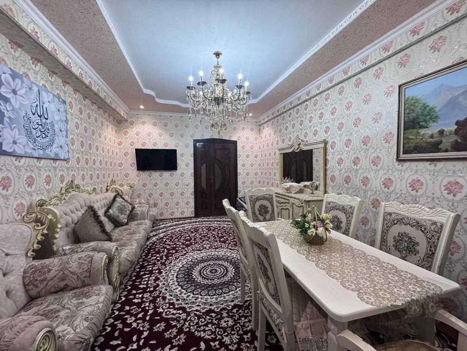 3 хоналик квартира 4 кават кирпичный дом, 5 микр, жомий