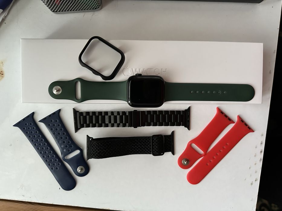 Apple Watch s7 Green 45mm