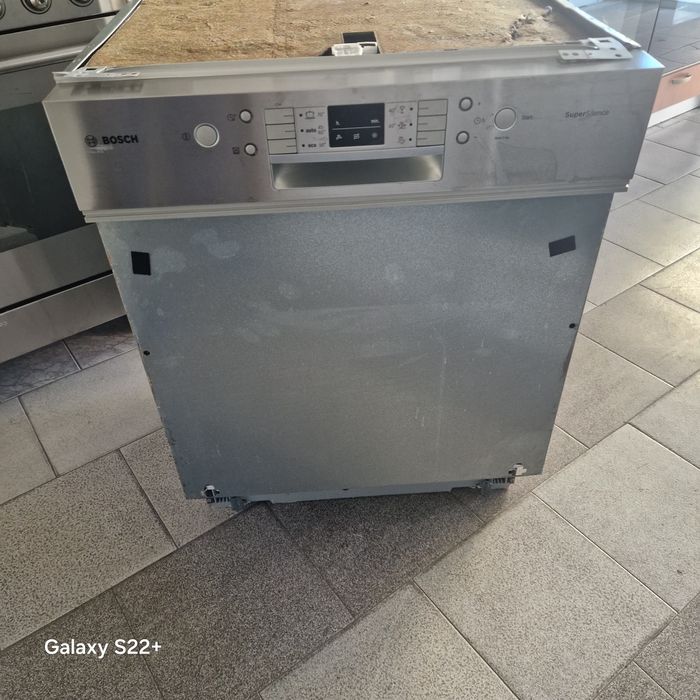 Съдомиялна 60см за вграждане BOSCH