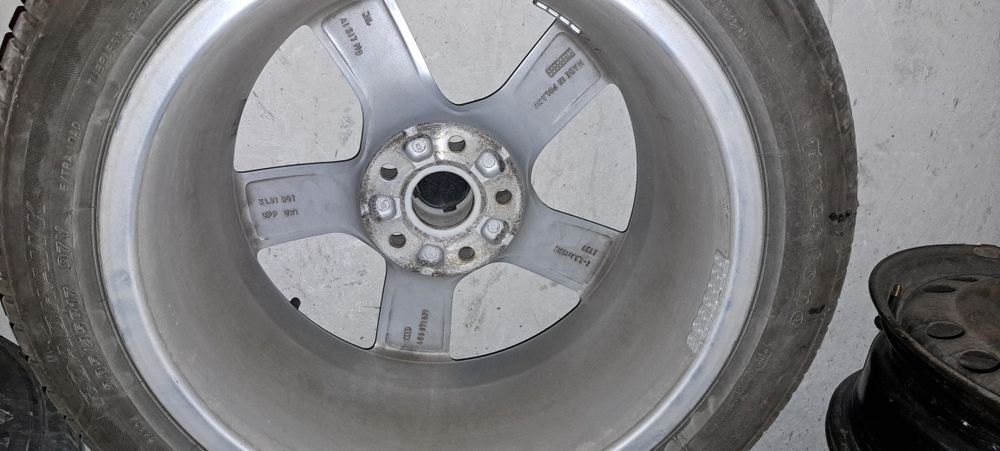 Гуми с Джанти 5х112 17 Ауди Ваг