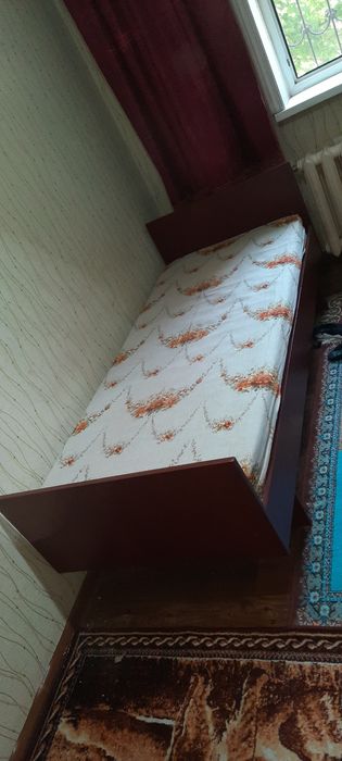 Продаётся 2 кроват и шифонер.