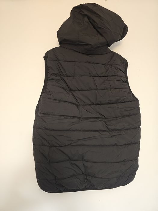 Vesta Nike neagra