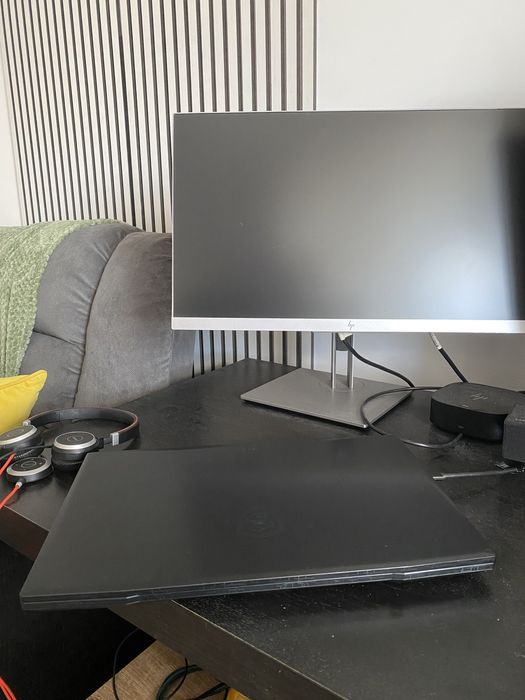 Laptop Gaming MSI Katana 17 B13VGK cu Intel® Core™ i9 si GeForce RTX 4070
