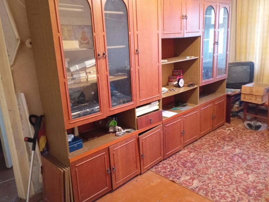 Продам стенку для зала