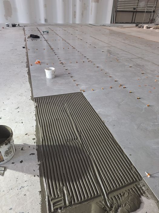 Профиссиональный кафельщик