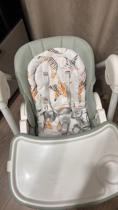 Продам стульчик для кормления