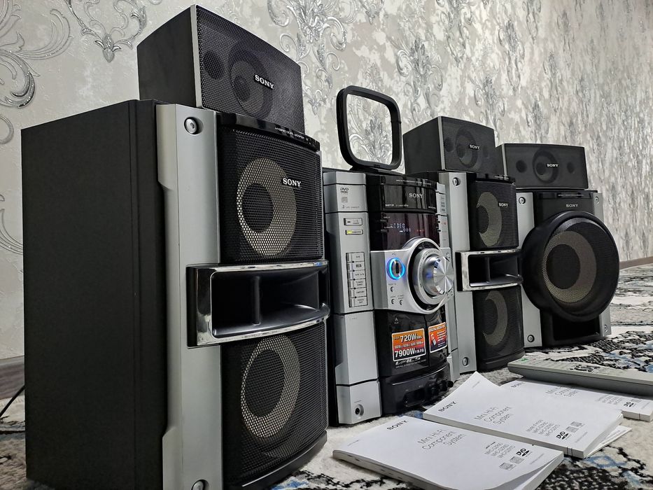 Muzikalniy sentr sotiladi