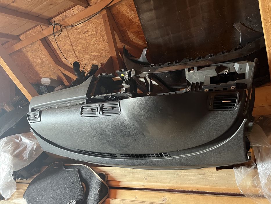 Far a4 b8 Grile F10 Far Octavia 4  Stopuri/Oglinzi E90 e46