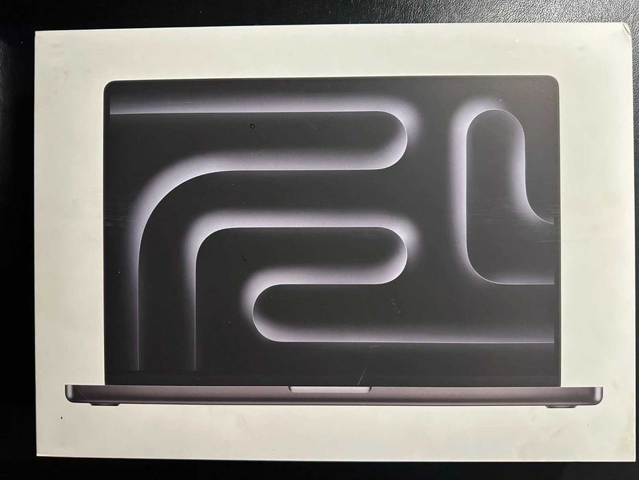 Macbook Pro M5 Max 40 Core 48GB 2TB
