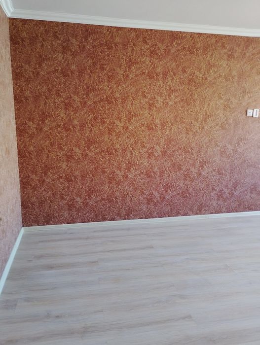 продам квартиру  3 комнатную