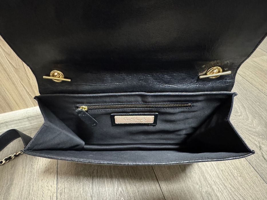 Отлична Carlo Colucci!!!