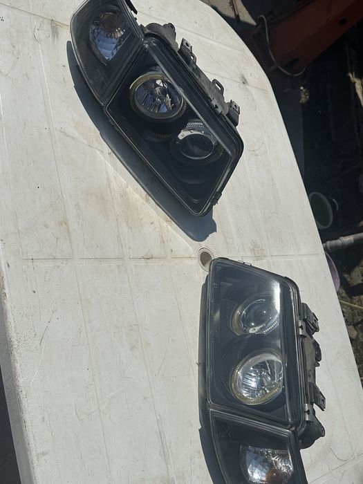 Faruri Audi a3 8L non-facelift, cu lupa, angel eyes si interior negru