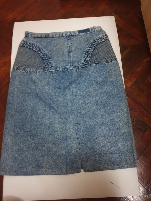 Fusta din blugi..