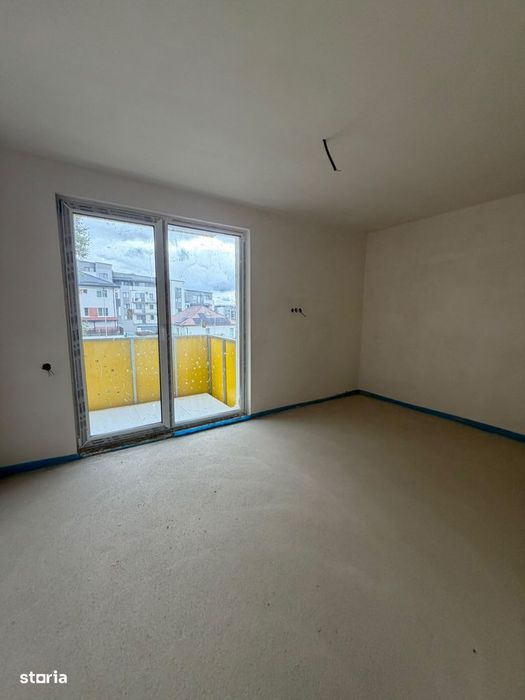 Apartament de vanzare 3 camere, 2 bai , terasa de 70 mp si parcare sub