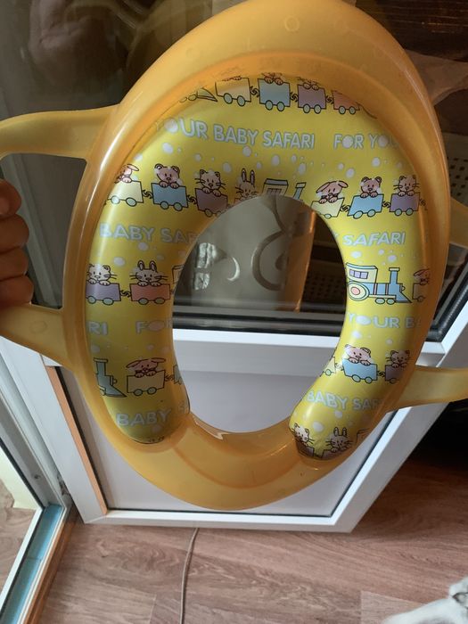 Сидушку для туалета для малышей