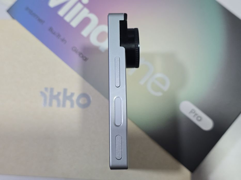 IKKO MindOne Pro най-малкият смартфон