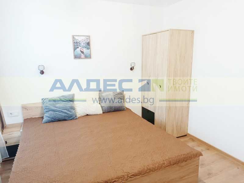 Дава се под наем Тристаен апартамент в София, Изток - 125 кв.м за 1275 € - Снимка #4