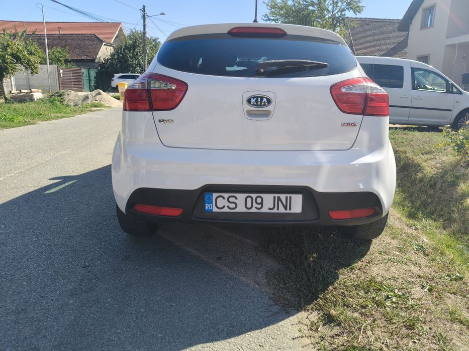Vand KIA Rio an 2016