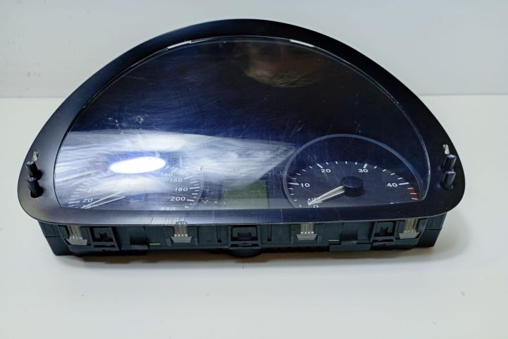 Ceasuri bord   A6394462121 Mercedes-Benz Vito W639