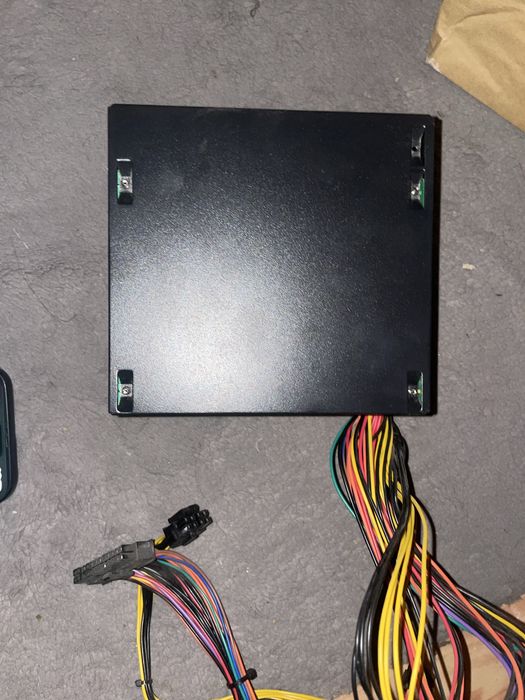 блок питания для компьютера. Модель: AeroCool VX Plus 350.