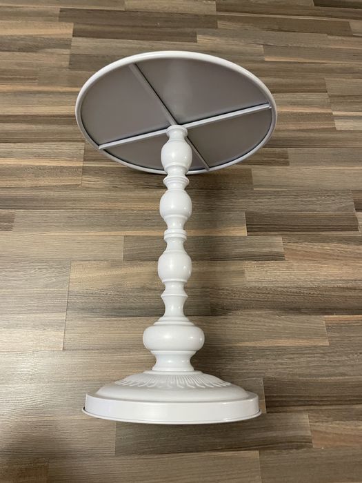 Masa cafea alba din metal