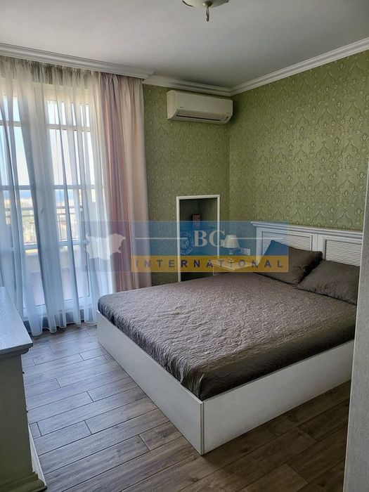 Продава се Четиристаен апартамент в Черноморец - 250 кв.м за 1860 €/кв.м - Снимка #11