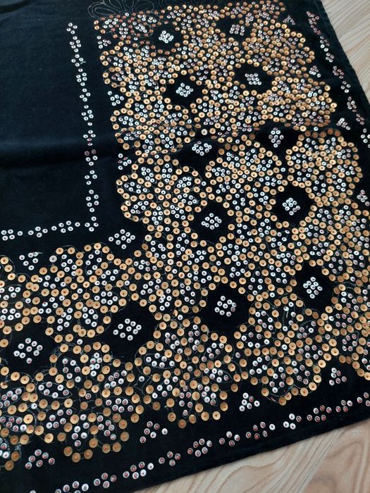 Fota veche cu paiete