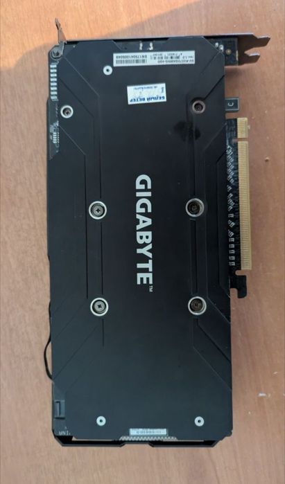 Продам видеокарту gigabyte rx 570 4gb