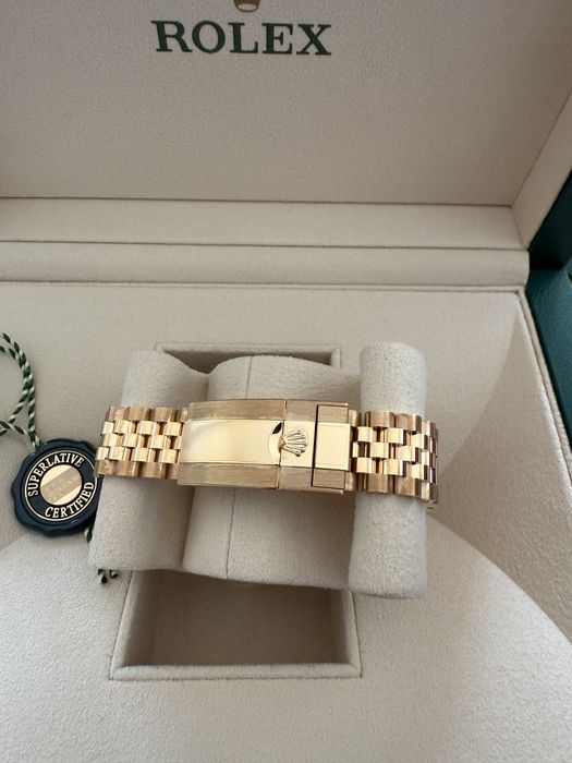 Rolex GMT Master 2 Yellow Gold