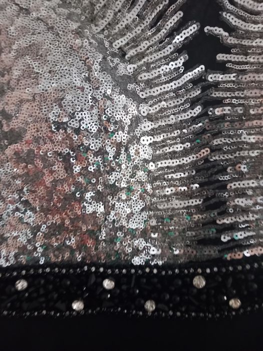 Vannd rochie eleganta cu paiete