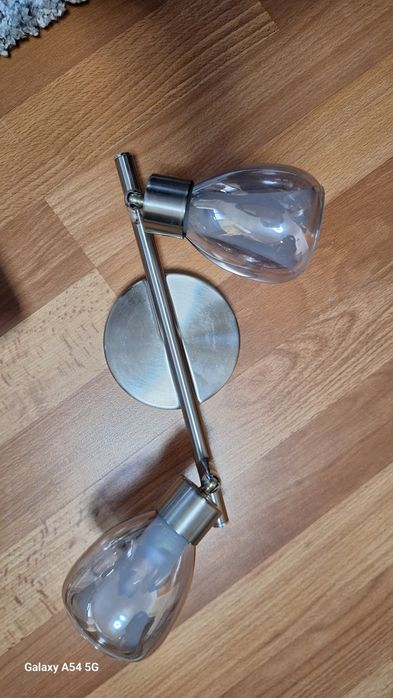 лампи за таван или стена