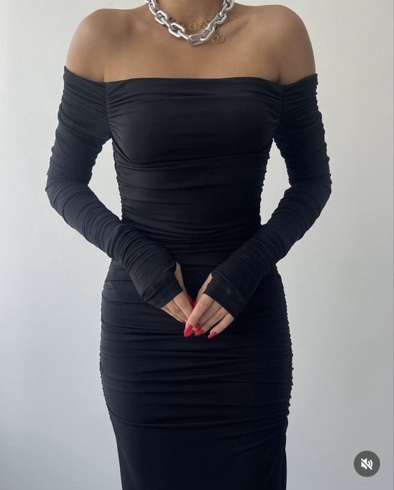 Продам платье, черное