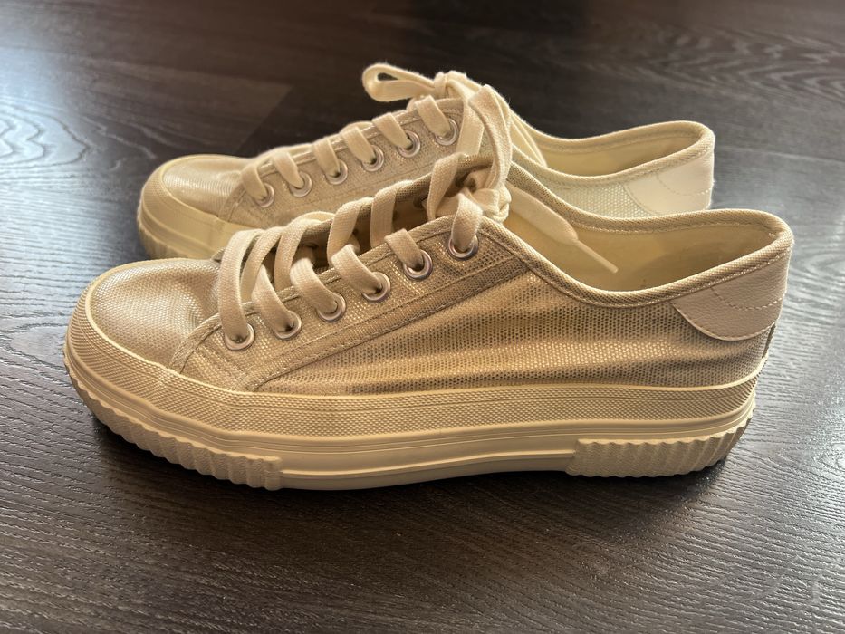 Дамски кецове ZARA