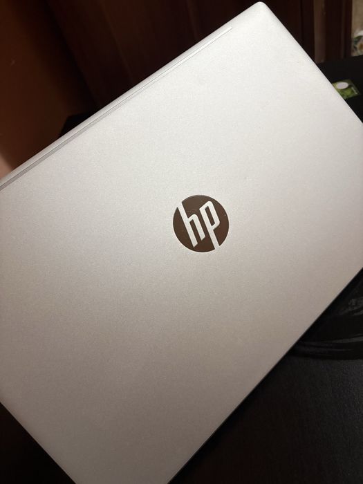 Laptop HP ProBook Gen 11 cu i5
