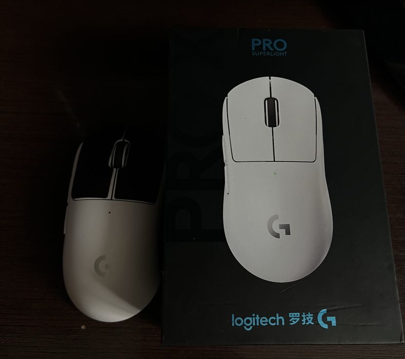 logietch pro superlight