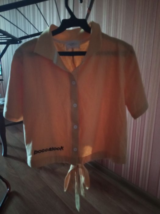 Женская кофта на пуговицах