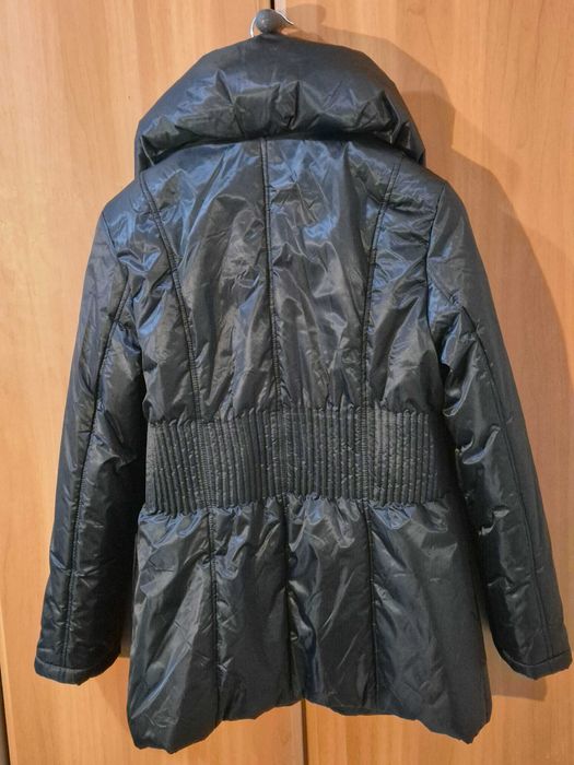 Geacă de iarnă, femei, brandul JUMP&FISH, neagra, mărimea XL, noua