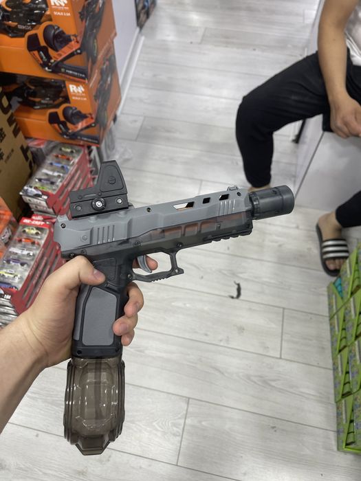 Suv pistolet suv sepadigan oyinchoq