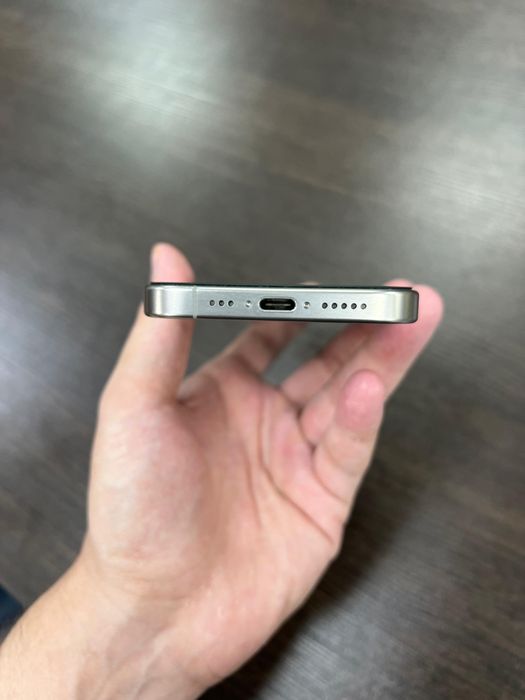 Iphone 15 pro 128