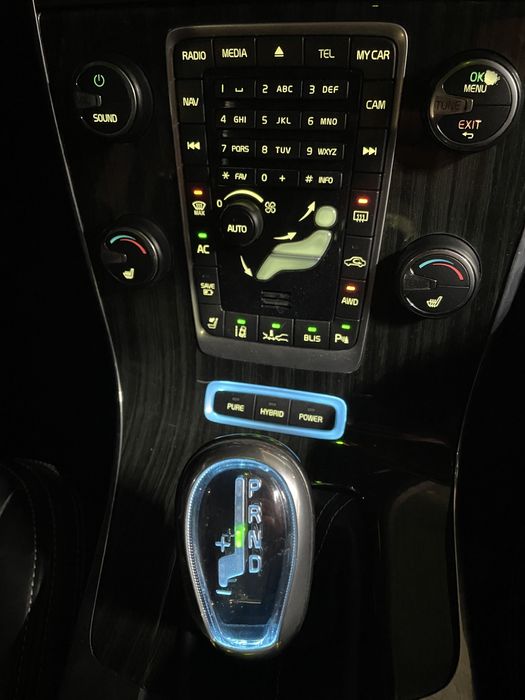 Volvo V60 2.4 D6 Plug-in Hybrid